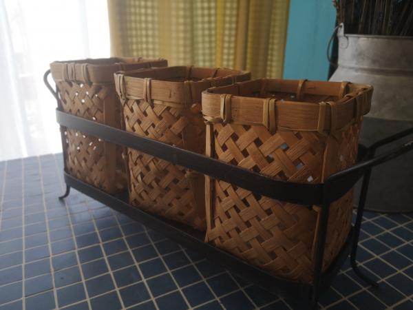 Support de panier en bambou Rodern