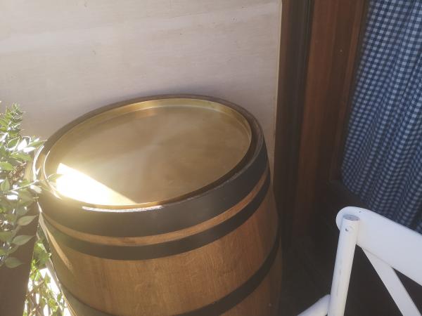 Plateau en aluminium doré Sagafryd