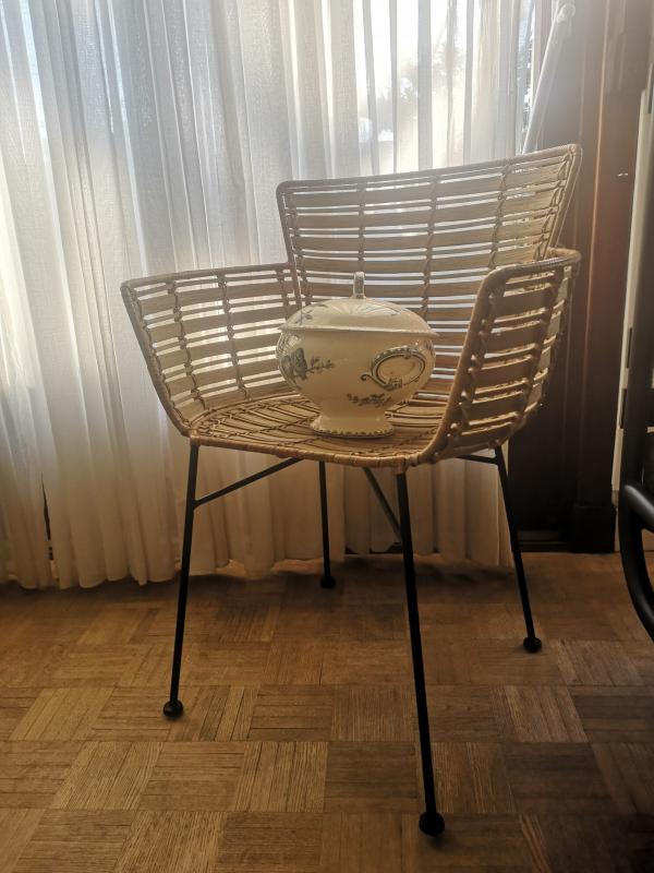 Chaise à accoudoirs Coast en rotin