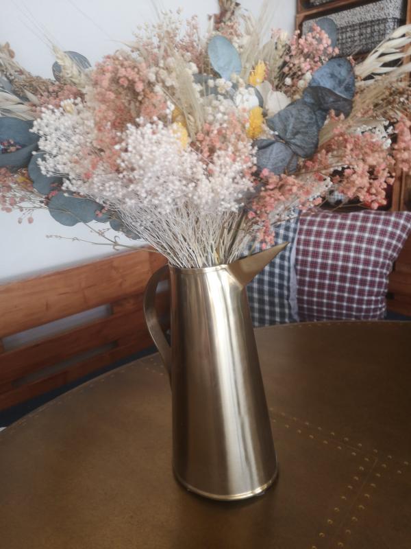 Pichet doré très original