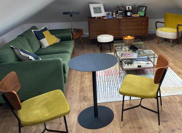 Elle convient parfaitement à mon appartement en termes de design !