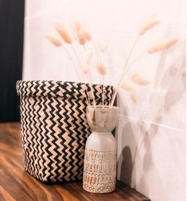 Coup de coeur pour ce petit vase en grès 