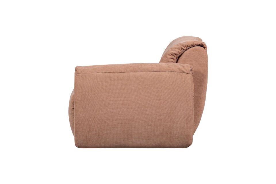 This cozy sofa with down top layer and soft fabric exudes luxury and fits effortlessly into any