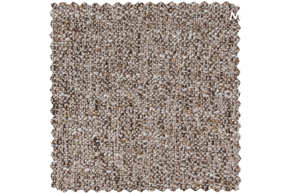 Material Our Orari is a coarsely woven fabric with a soft yet firm grip