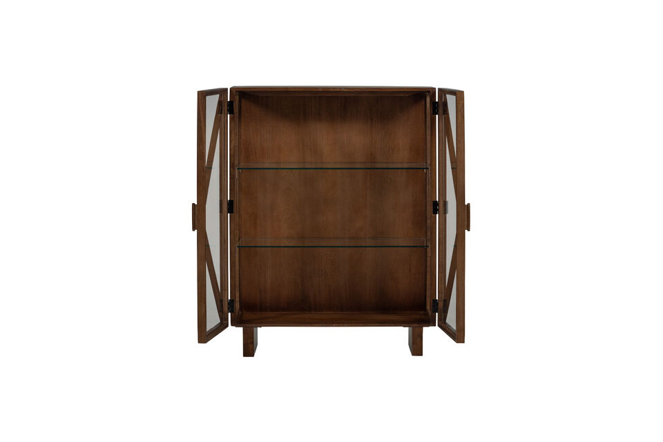 Material Mango wood is known for its warm golden brown color