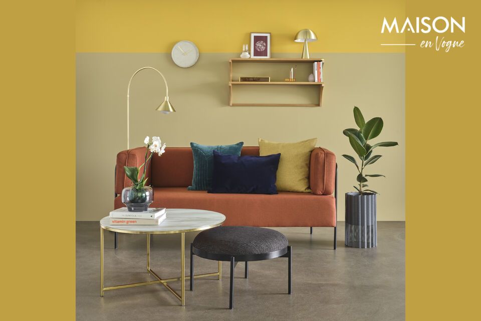 Dieses Sofa ist eine ausgezeichnete Wahl für alle