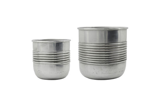 Schauen Sie die Produktbeschreibung an 2er-Set Übertöpfe Aluminium Silber Antik HDGroove 2er-Set Übertöpfe Aluminium Silber Antik HDGroove
