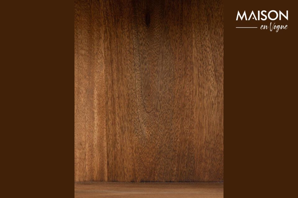 Made from high-quality mango wood