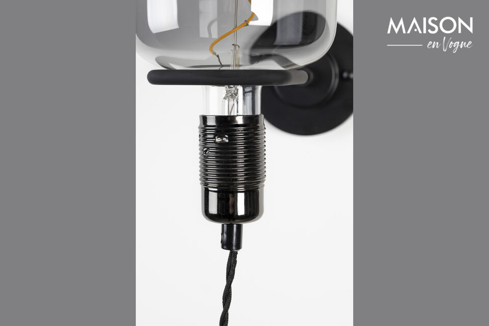Que vous optiez pour une seule lampe ou que vous combiniez plusieurs appliques