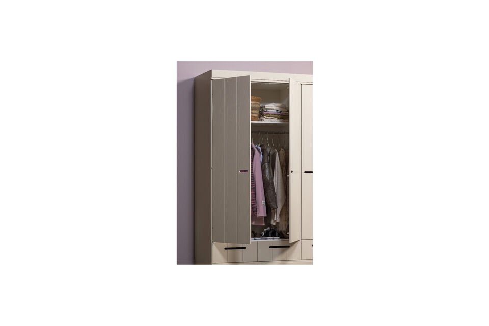 Armadio base robusto Ante con listelli fresati Realizzato in pino H 195 cm x L 140 cm x P 53 cm