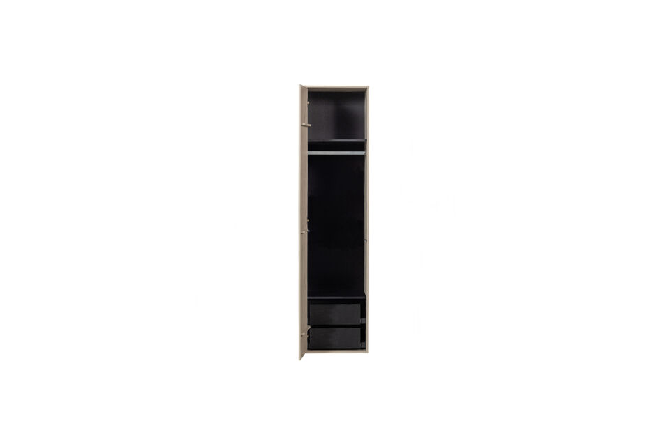 Utilisez Daily comme une armoire elegante dans la chambre
