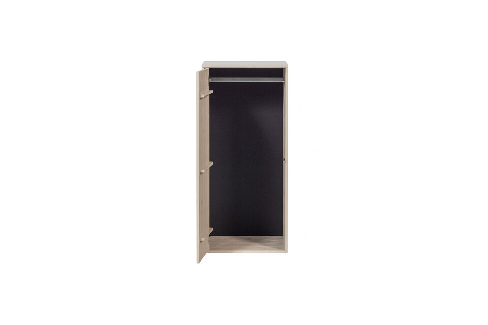 Utilisez Daily comme une armoire élégante dans la chambre