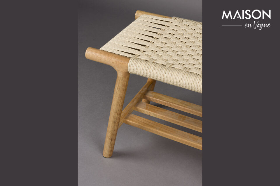 Cela garantit une assise solide et un look caractéristique
