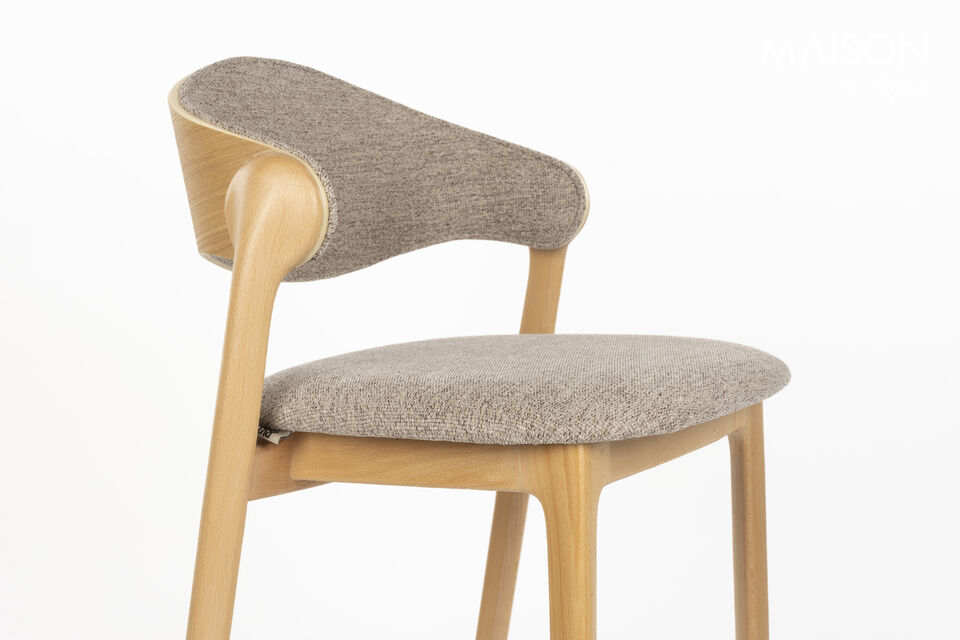 Verkrijgbaar als barkruk, eetkamerstoel en fauteuil