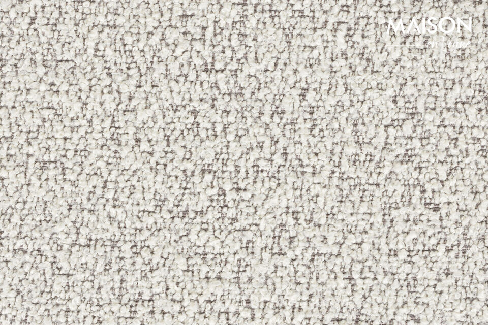 Hergestellt aus Bouclé-Stoff, strahlt dieser Stuhl Eleganz und Qualität aus