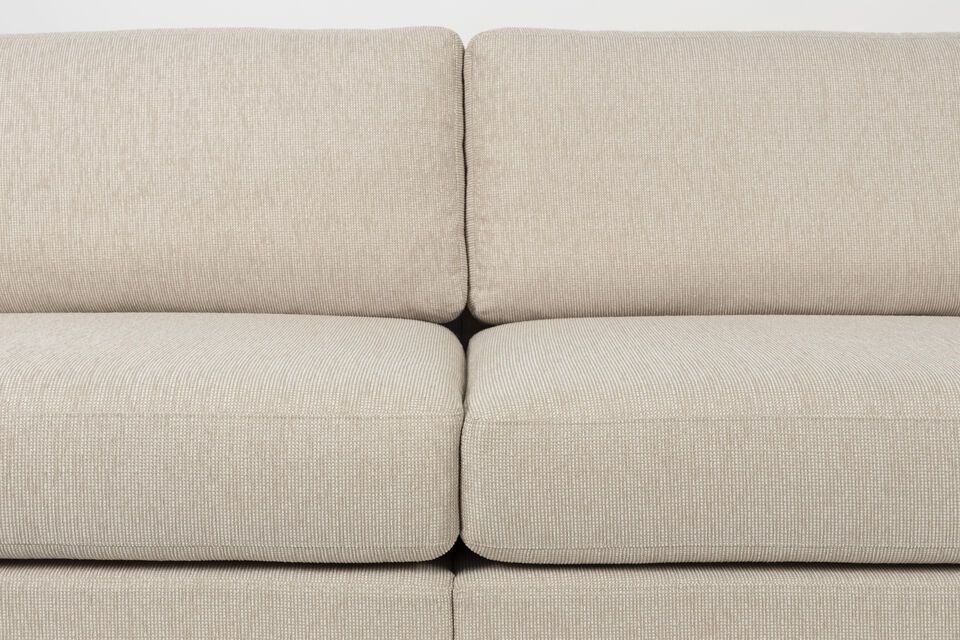The Balcony sofa is not only admirable, it\'s practical too: made up of two 1