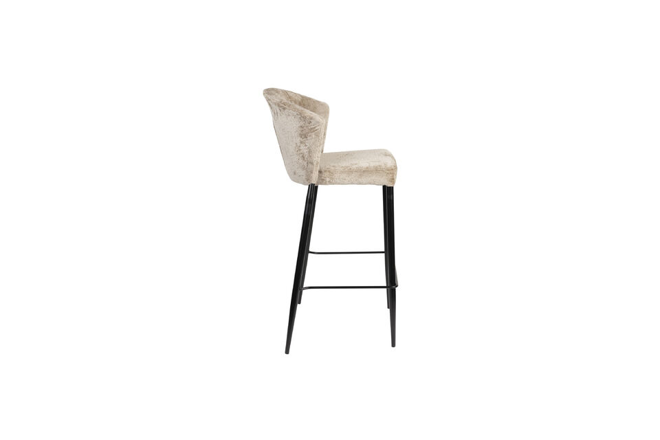   

Choice of various warm colour shades 
Comes as a dining chair