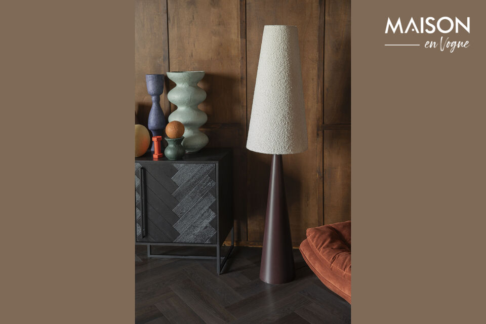Nevertheless, this lamp is perfectly at home in a contemporary interior