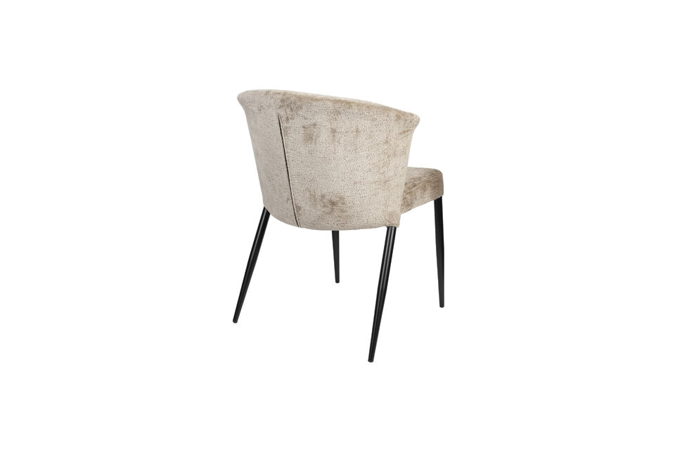 Nice detail: the bar stools and dining chairs are stackable