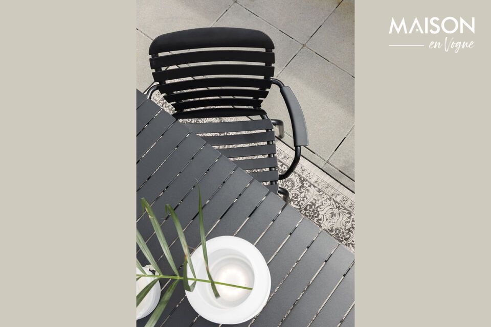 It\'s the perfect choice for your outdoor space