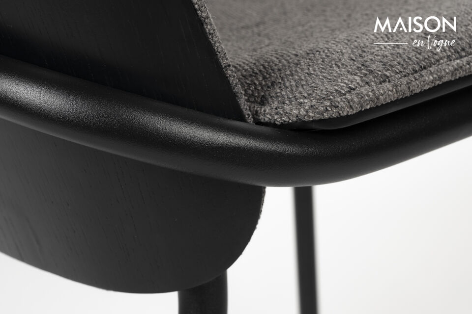 Black and grey chair Clip - 13