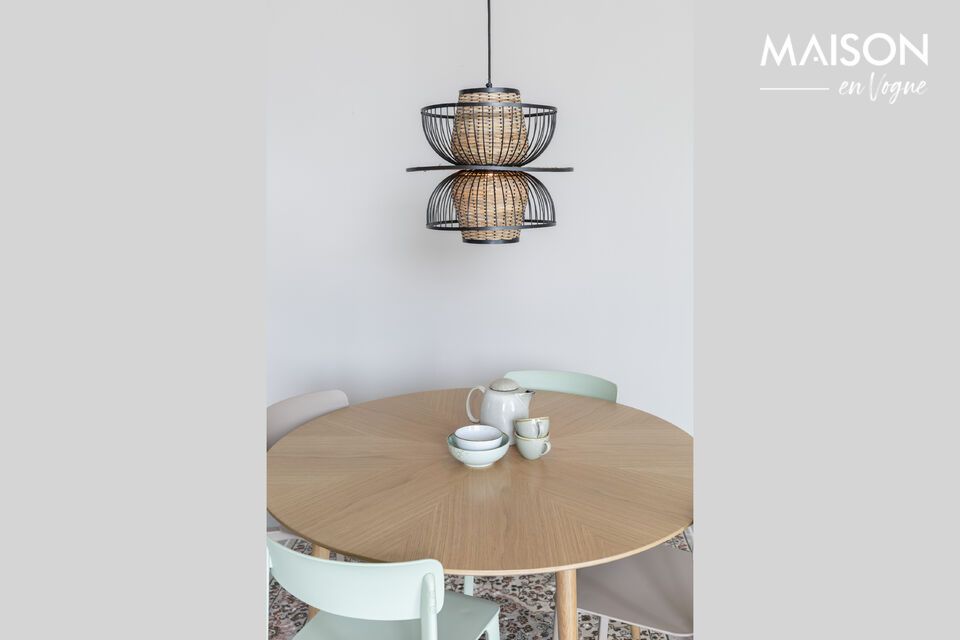 The sleek design of the Carmen Suspension ensures harmonious integration into your décor