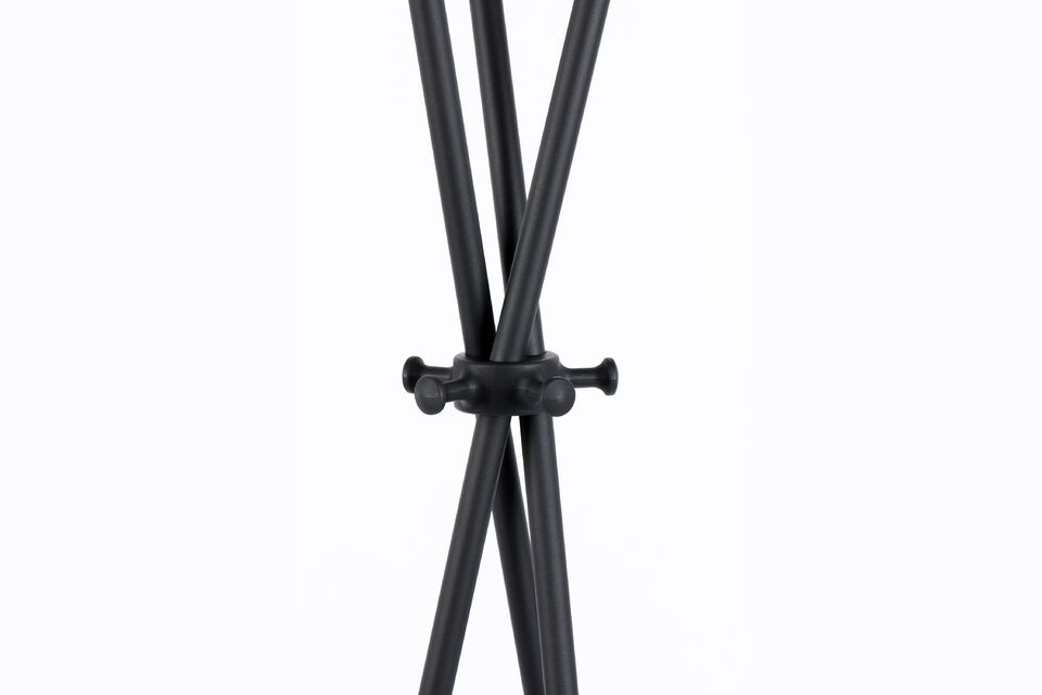 Thanks to its teepee-shaped design and sober color