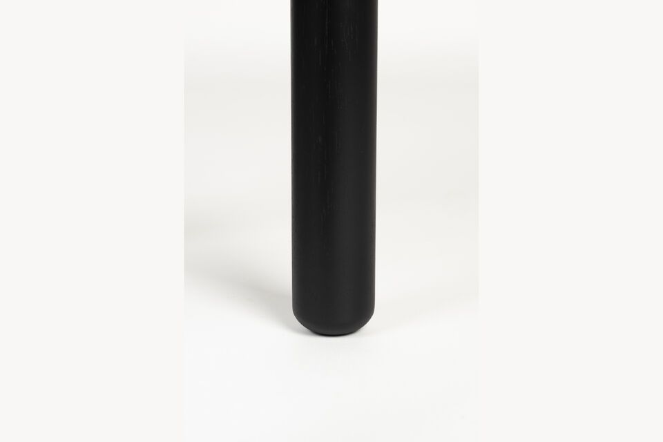 Dieser elegante Tisch ist in runder Holzform oder rechteckig, in verschiedenen Größen erhältlich