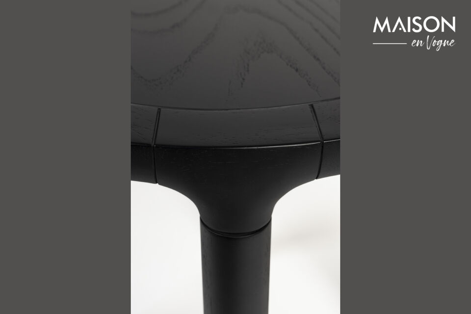 It comes in various wood colours and different sizes