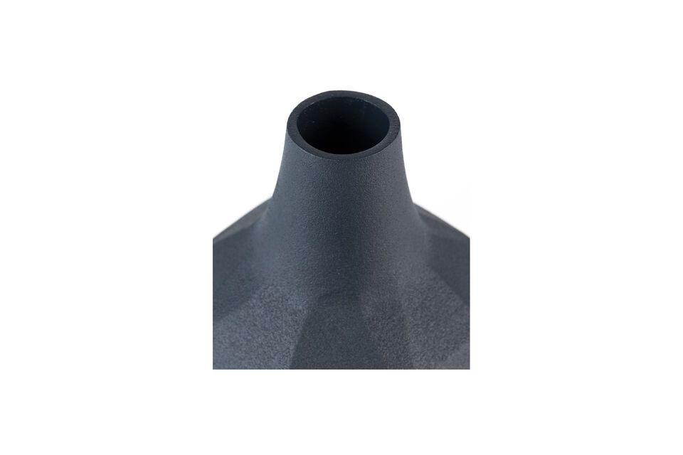 It\'s also available in a range of colors, all designed to combine harmoniously