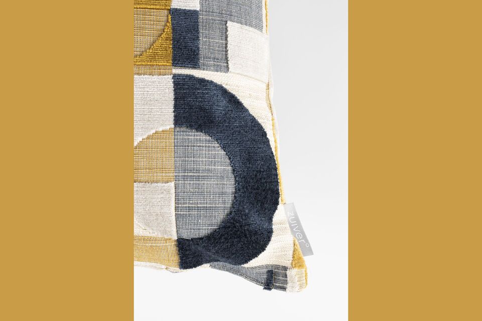 It\'s the ideal accessory for those looking to combine style with concern for the environment