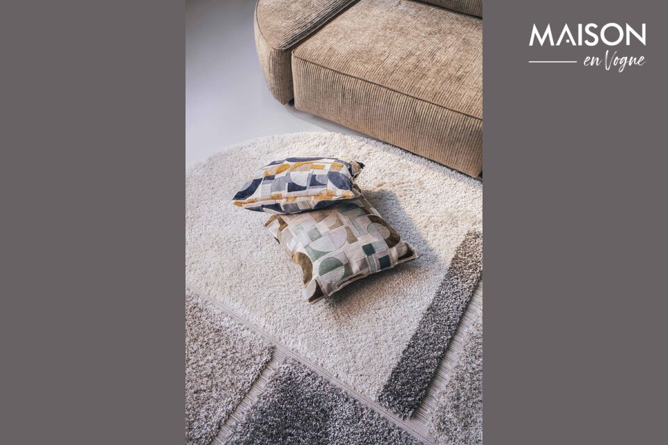 Made from high-quality fabric