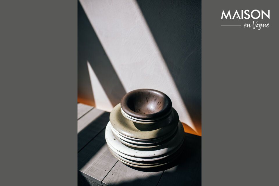 Introducing the \'Bosque brown stoneware bowl\'