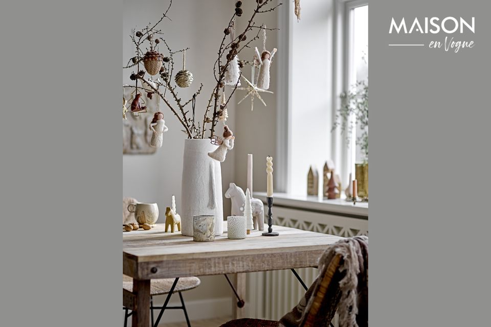 Un chandelier design de la marque danoise Bloomingville