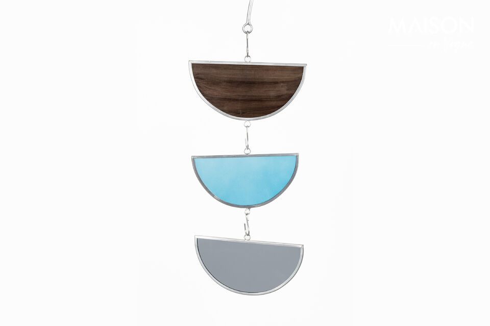 Fabricado con colores y materiales naturales