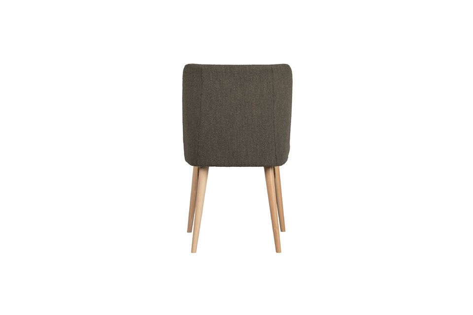 The legs of the Force chair are made of beech