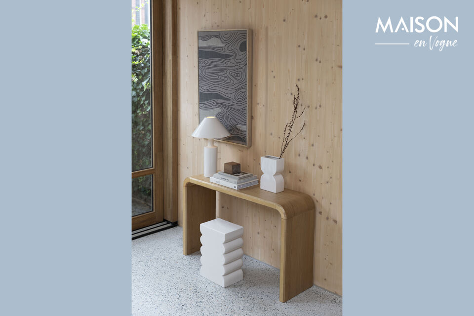Constructed from oak veneer and rubberwood, Brave is designed for longevity and timeless style
