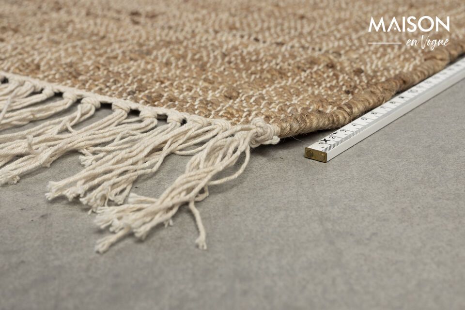 Organic patterns and natural hues add a touch of naturalness and softness