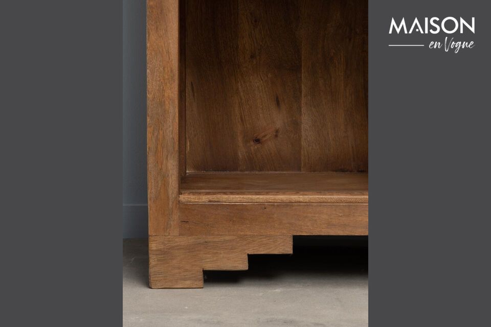 Entdecken Sie zeitlose Eleganz mit unserem Bücherregal aus Mangoholz