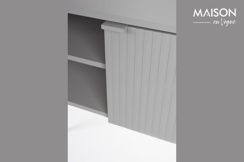 Adoptez l\'essence de la modernità avec des lignes pures et du charme, grâce à la série Cayo