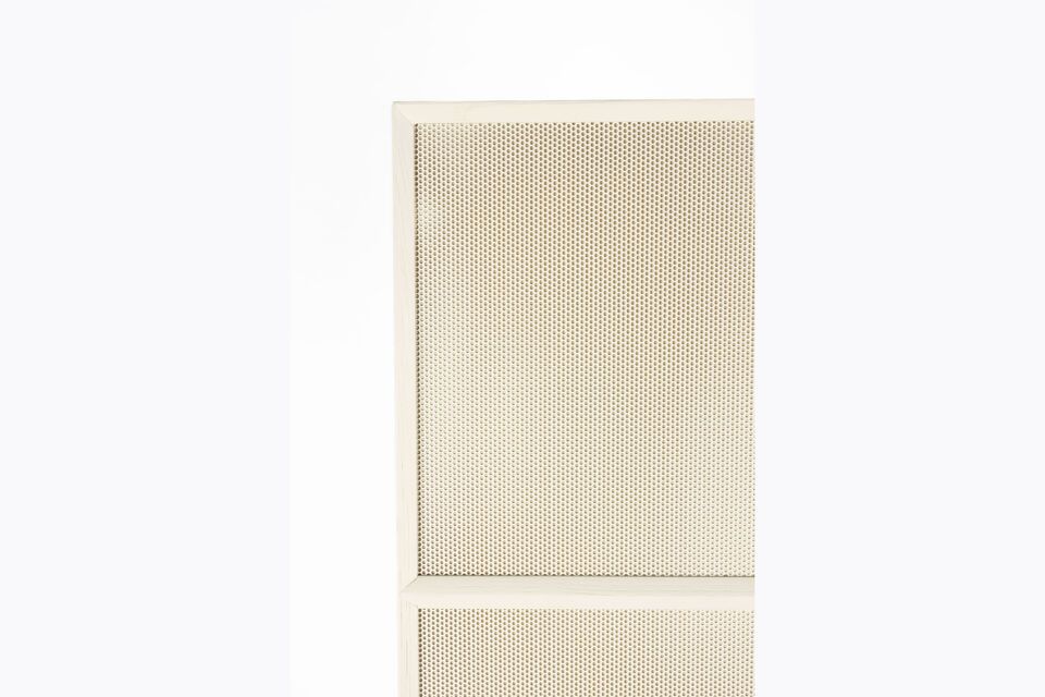 Avec des dimensions de 60 x 45 x 180 cm