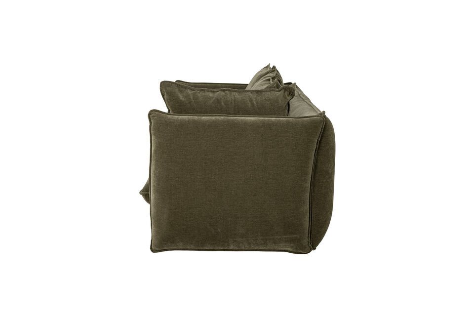 Ce canapé se distingue par son utilisant un tissu recyclé