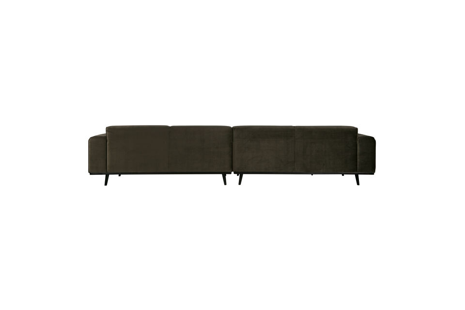 Un canape determine l\'ambiance de l\'interieur et ce canape offre une bonne base pour de multiples