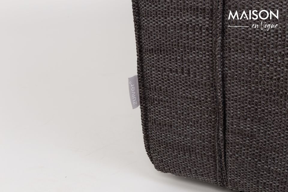 Pas facile parfois de savoir si l\'on a affaire à une chaise ou à un fauteuil