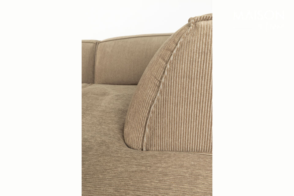 Également disponible en plusieurs coloris chaleureux