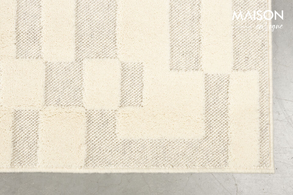 In addition, the rug feels wonderfully soft under your feet