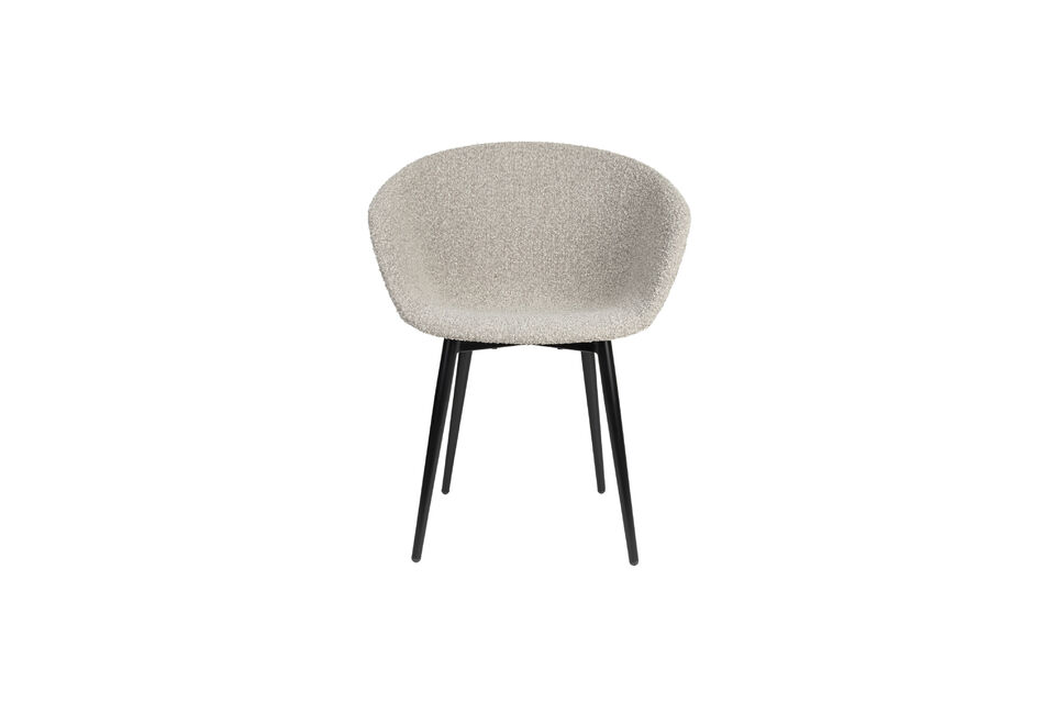 Meet the Charly dining chair, a combination of natural beauty and comfort