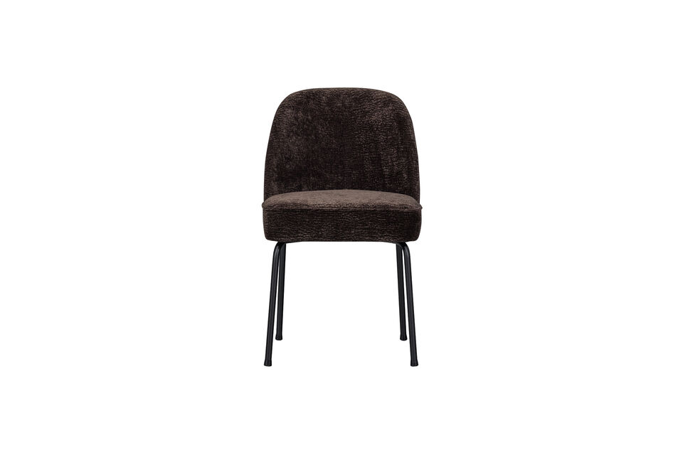 Cette chaise de salle à manger est super confortable et le tissu doux et les formes rondes