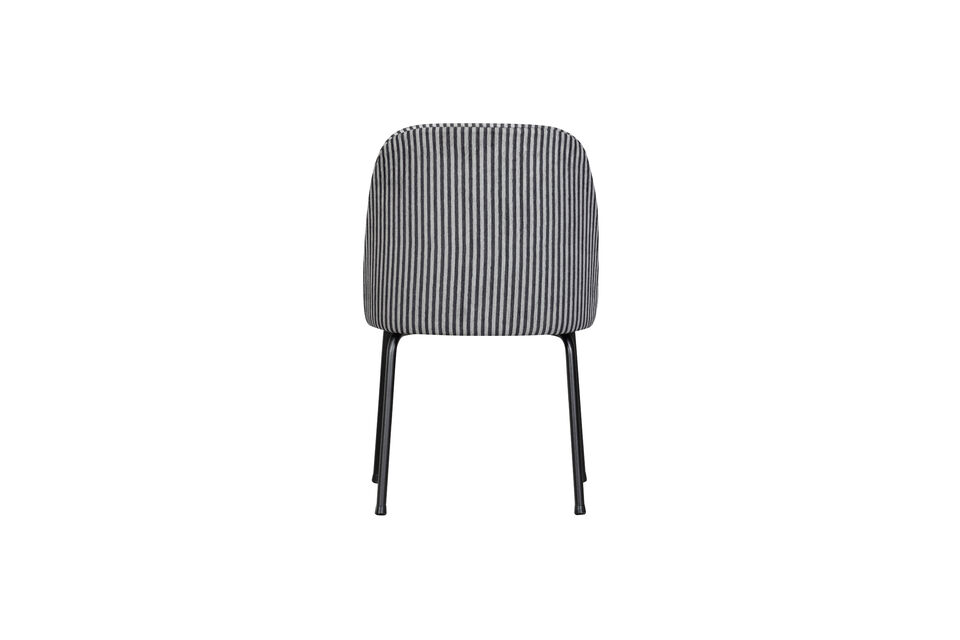 Materiau Notre tissu Shara presente un magnifique motif a rayures et une texture sophistiquee qui