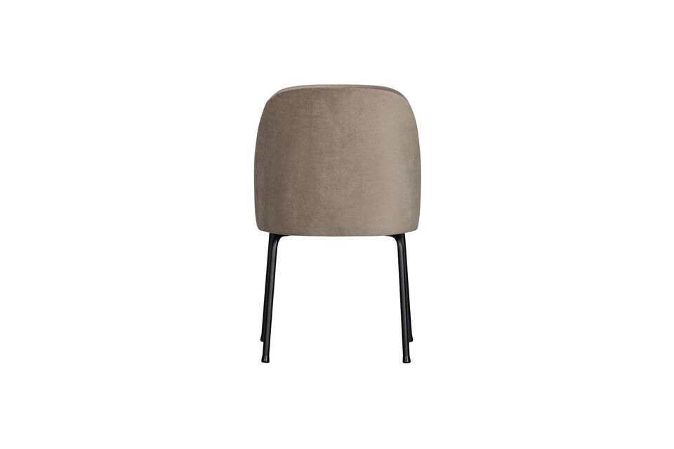 Grâce à son design épuré, elle s\'adapte à de nombreux styles de décoration